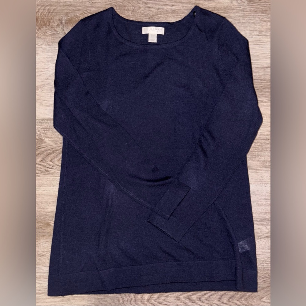 Kenar Black Merino Wool Top - Picture 4 of 5
